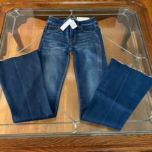 American Eagle Super Stretch Size XO Jeans.